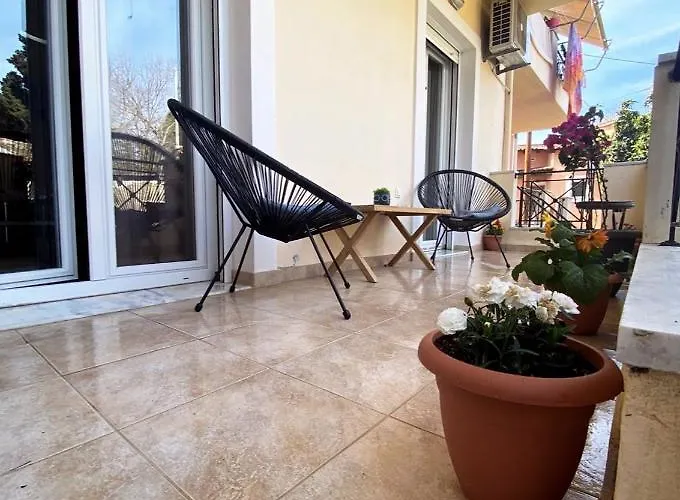 Dimitris House Apartman Alepú